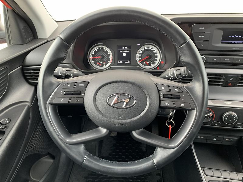 Hyundai i20 COMFORT CLUB 1.2i 62kW - fotka 15 z 19
