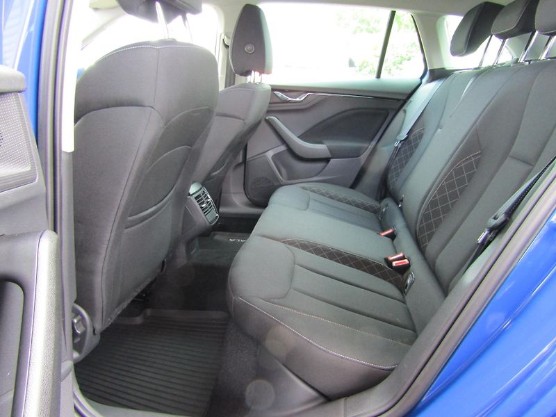 Škoda Scala (2021) 125 Let 1.0 TSI 81KW - fotka 27 z 30
