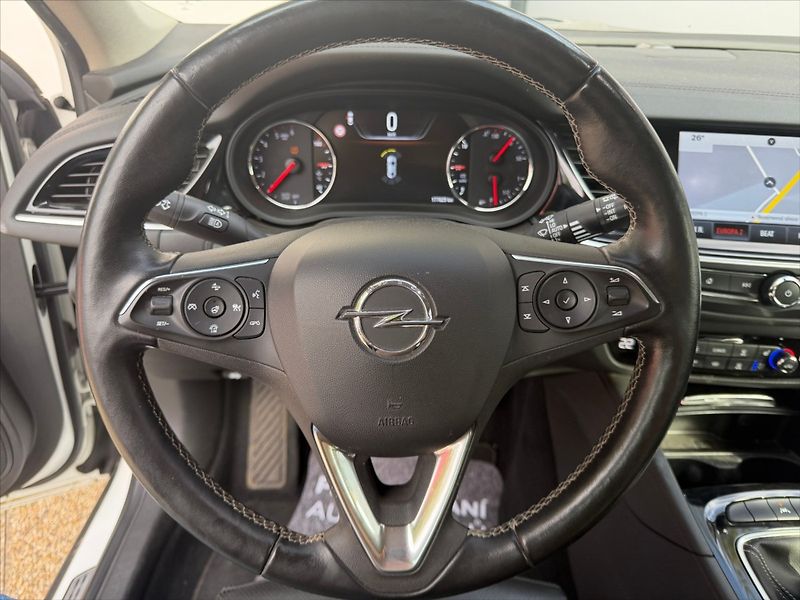 Opel Insignia 2,0 CDTi 125kW-CZ-SERVIS!! - fotka 25 z 32
