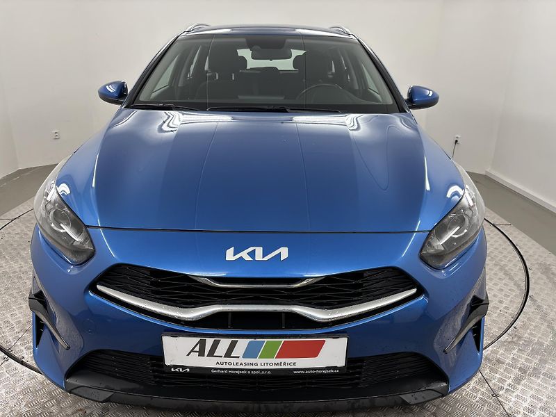 Kia Ceed 1,0 T-GDI Fresh,1.MAJITEL; ČR - fotka 7 z 17