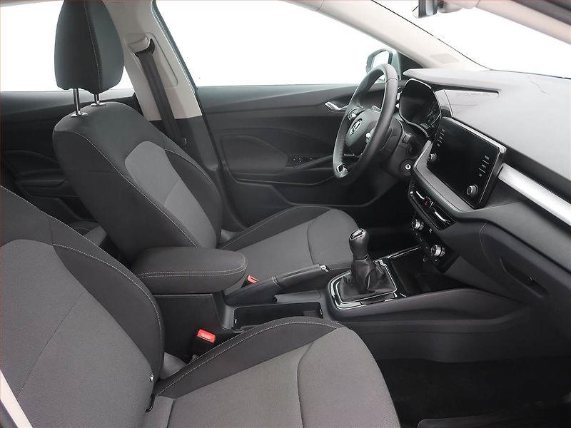 Škoda Fabia (2023) Style 1.0 TSI, Serv.kniha - fotka 9 z 18