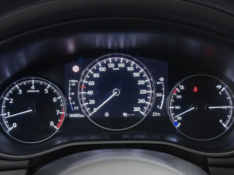 Mazda 3 2.0 e-SkyActiv-X 137kW LUXURY  - fotka 7 z 13