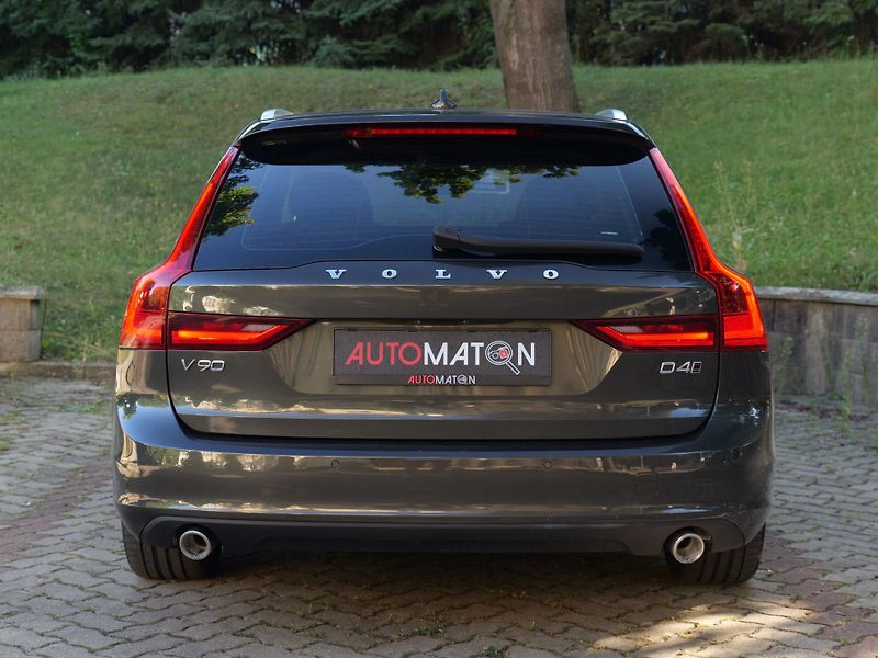 Volvo V90 D4 AWD Diesel NezTopení Záruka - fotka 8 z 35