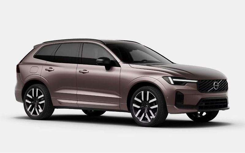 Volvo XC60 (2026) B5 AWD AUT DARK PLUS  - fotka 8 z 14