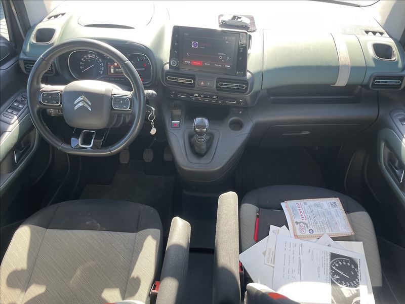 Citroën Berlingo 1,5 BlueHDi 96kw XTR Tažné Kli - fotka 12 z 35