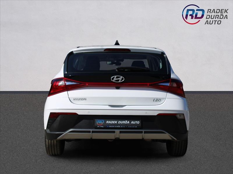 Hyundai i20 1,2 i  1MAJ,ZÁRUKA,DPH,25327KM - fotka 6 z 32