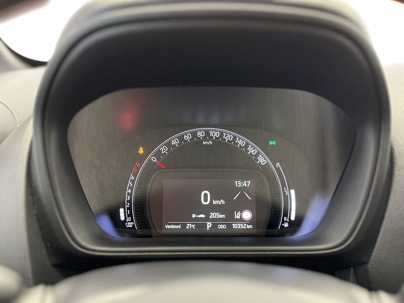 Toyota Aygo X  1.0 CVT Style - fotka 17 z 27