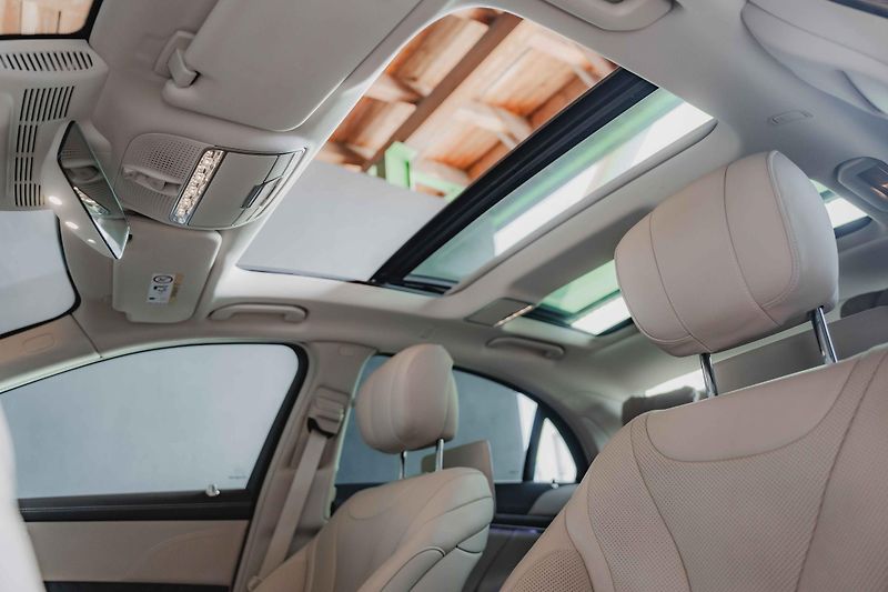 Mercedes-Benz Třídy S (2020) S400dL*AMG*HUD*2xLCD*R20 - fotka 16 z 16