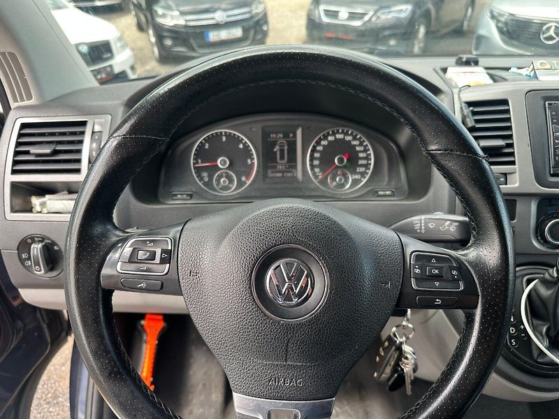 Volkswagen Transporter (2013) 2.0Tdi 103kw DSG - fotka 12 z 25