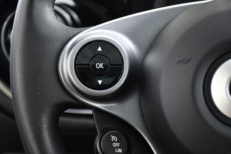 Smart Forfour EQ COMFORT REZERVACE - fotka 26 z 33