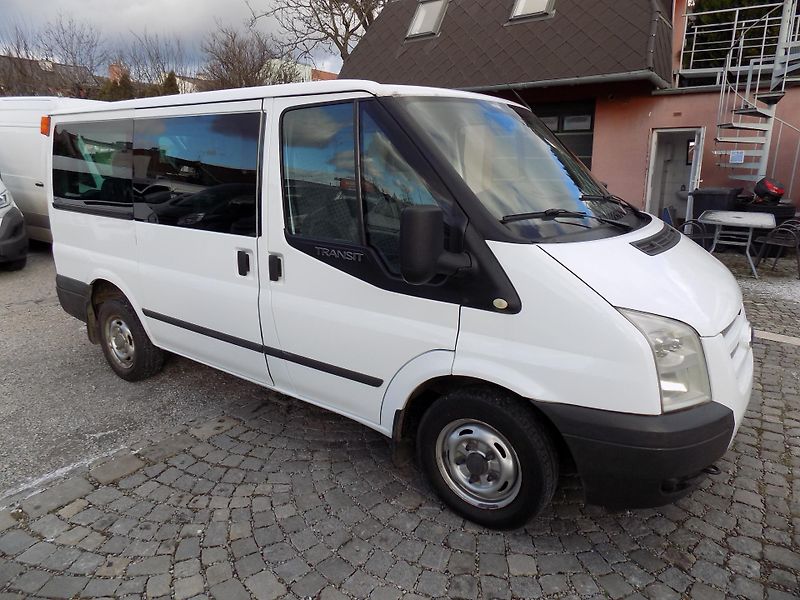 Ford Transit 2,2 TDCI SWB 300 TREND 9 MÍST - fotka 6 z 43