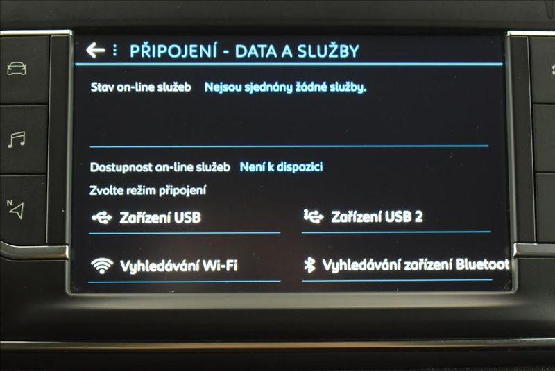 Peugeot Traveller 2,0 HDi, 8-míst, NAVIGACE - fotka 25 z 33