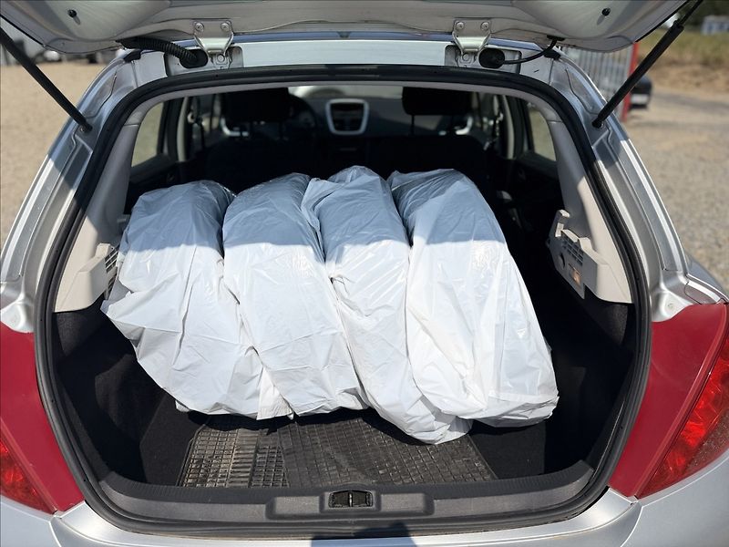 Peugeot 207 1,6 HDI KLIMA +SADA KOL 79tKm - fotka 21 z 25