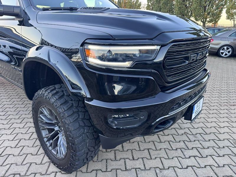 RAM 1500 (2024) LIM 4X4 291KW 5,7 HEMI 6 DPH - fotka 11 z 50