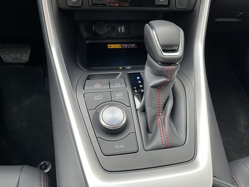 Toyota RAV4 2.5 PHEV Selection - fotka 23 z 33