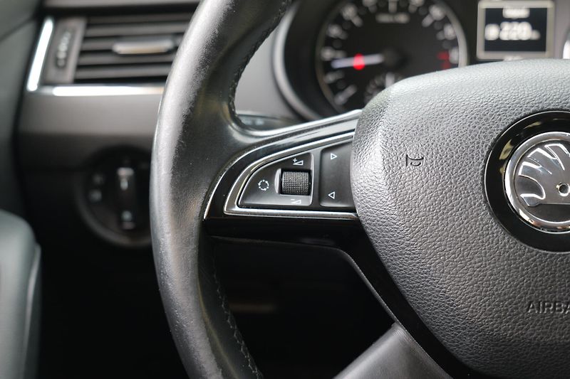 Škoda Octavia 1.6 TDI 77 kW Nové rozvody - fotka 18 z 28