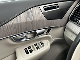 Volvo XC90 2.0 B5 4x4 PLUS Bright Vzduch - náhled 19