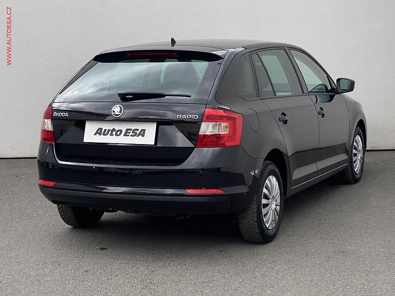 Škoda Rapid (2014) 1.2 TSi, Ambition, +kola - fotka 4 z 15