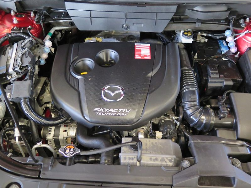 Mazda CX-5 (2017) 2.2 SkyAc-D,4x4,DPH,autom,kůže - fotka 26 z 29
