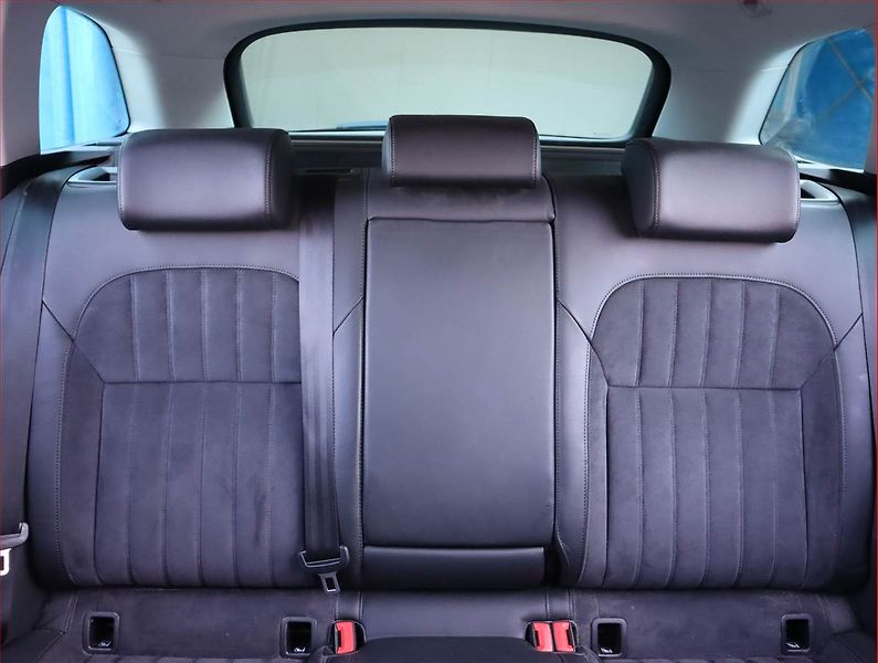Škoda Superb (2017) 2.0 TDI, Serv.kniha, Kůže - fotka 10 z 19