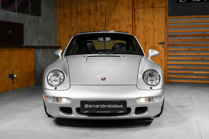 Porsche 911 Turbo - fotka 2 z 35