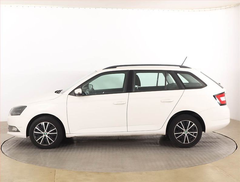 Škoda Fabia (2016) 1.4 TDI, nová STK, zamluveno - fotka 3 z 15