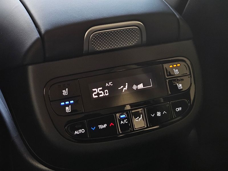 Hyundai Ostatní 110.3 kWh 314kW, 4x4, 1.maj. - fotka 53 z 62