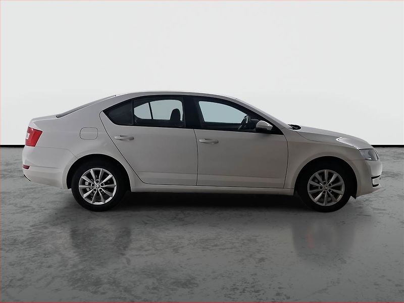 Škoda Octavia (2017) Ambition 2.0 TDI, Automat - fotka 6 z 16