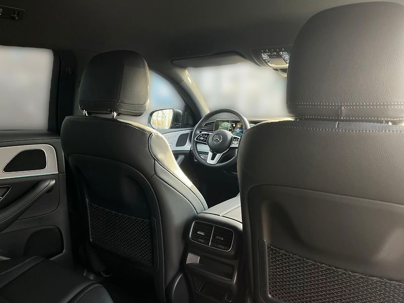 Mercedes-Benz GLE Coupé 300 d 4MATIC kupé AMG Li - fotka 17 z 18