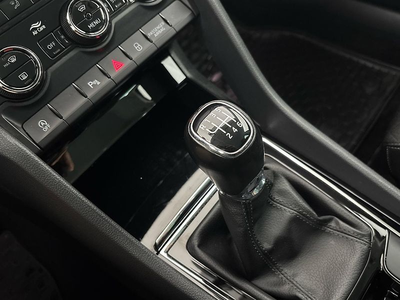 Škoda Karoq Style - fotka 20 z 29