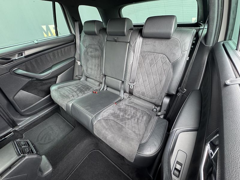 Škoda Kodiaq (2020) 2.0TSi 4X4 Sportline, Virtual  - fotka 17 z 50