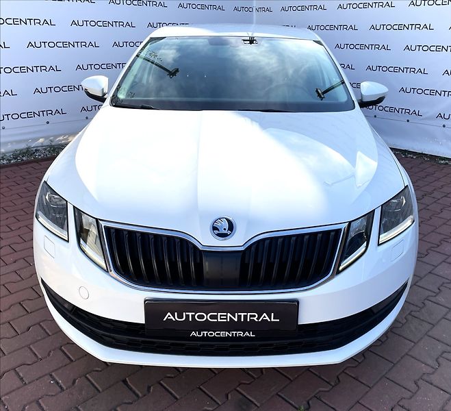 Škoda Octavia 1,4 TSi,110kW,ČR,DPH - fotka 2 z 23