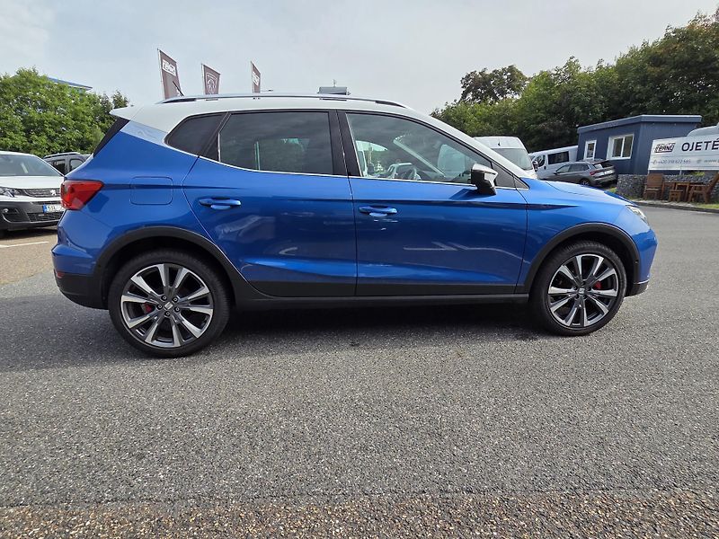 Seat Arona (2025) 1.0 TSi 115 FR MAN6 - fotka 6 z 28