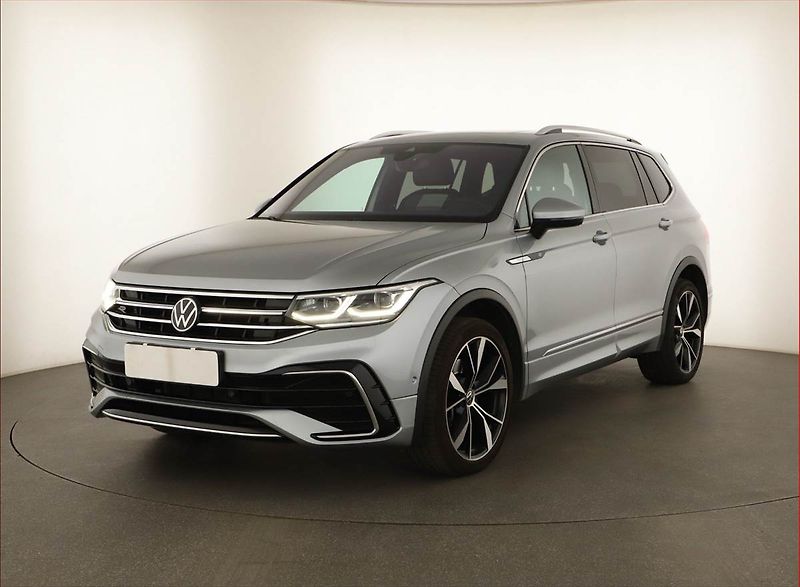Volkswagen Tiguan Allspace (2022) R-Line 2.0 TSI - fotka 2 z 17