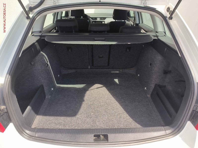 Škoda Octavia (2015) 1.6 TDi, Ambition - fotka 7 z 19