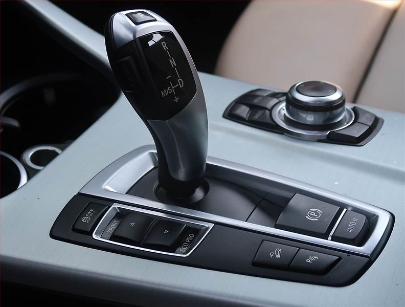 BMW X3 (2014) xDrive30d, 4X4, Automat, Kůže - fotka 13 z 21
