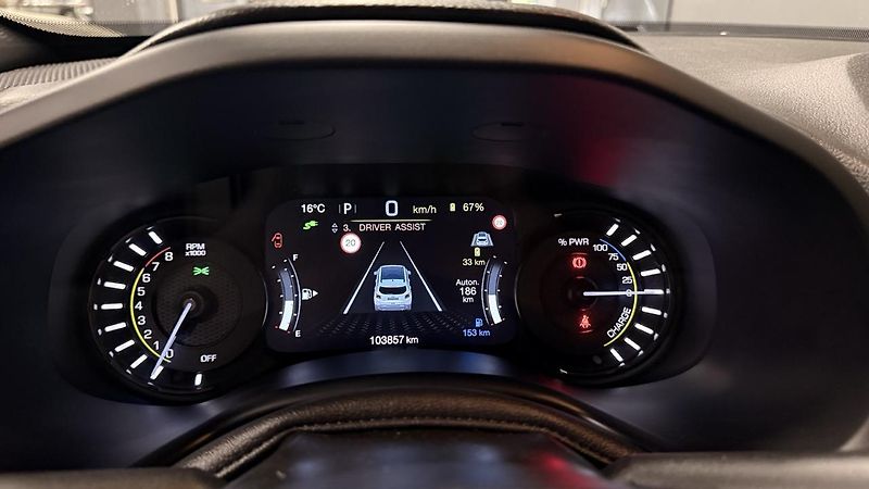 Jeep Renegade (2022) T4 4X4, PHEV,5REZERVOVÁNO - fotka 24 z 34