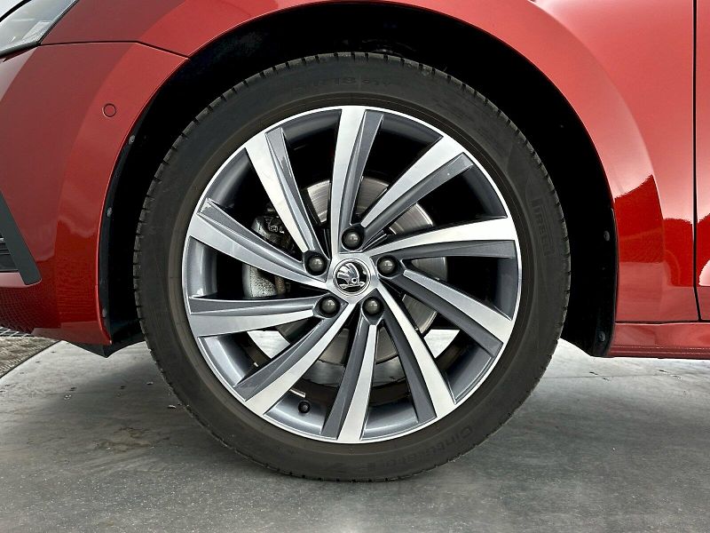 Škoda Octavia (2023) DSG 1.5TSI 110kW Style Exclusi - fotka 40 z 40