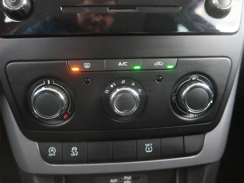 Škoda Yeti (2015) 1.2 TSI, Tempomat - fotka 17 z 18