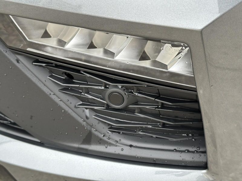 Škoda Kamiq 1.0TSi DSG Monte Carlo 116PS M - fotka 8 z 35