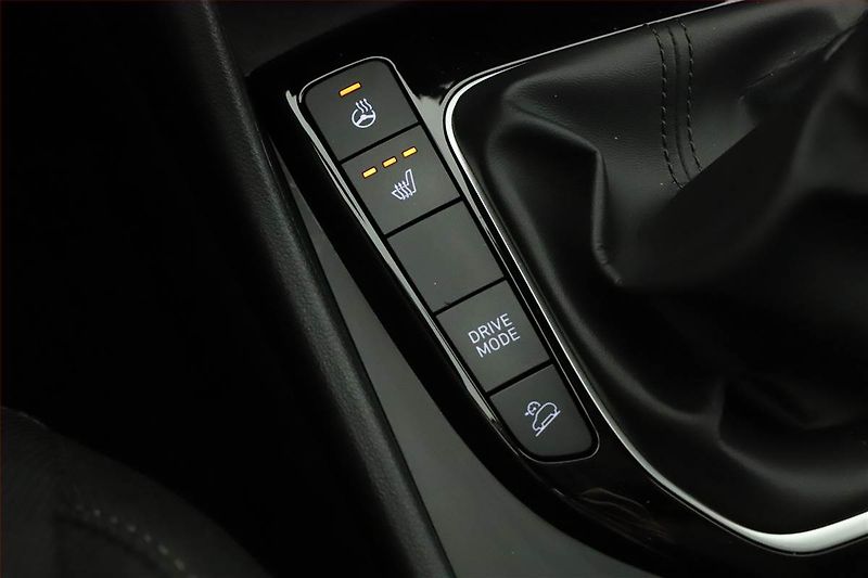 Hyundai Tucson (2023) Smart 1.6 T-GDI 48V MHEV - fotka 19 z 21