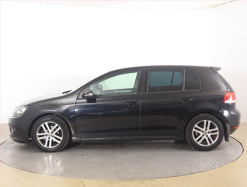 Volkswagen Golf (2012) 1.2 TSI, Park. senzory - fotka 3 z 15