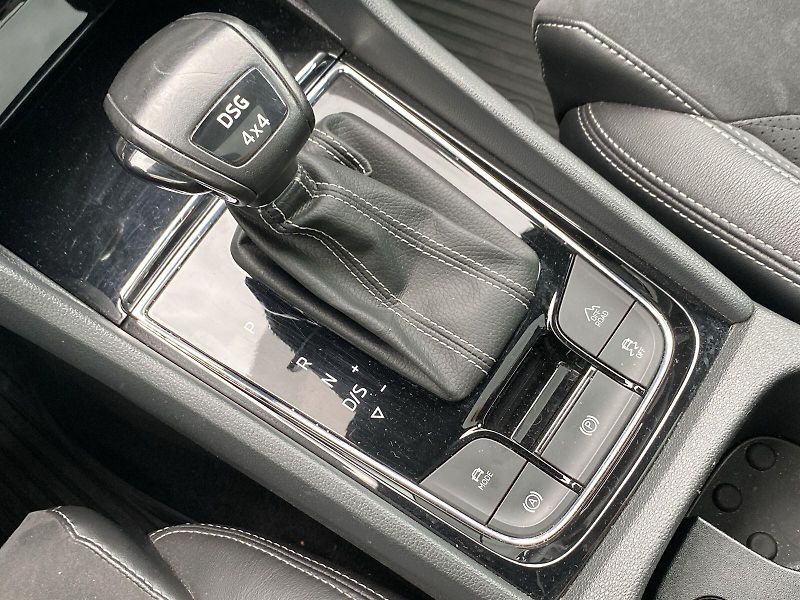 Škoda Kodiaq (2019) 2.0 TDI 4x4 DSG SportLine - fotka 18 z 38