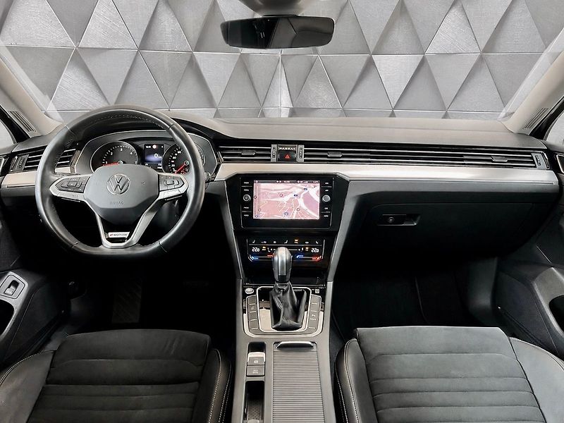Volkswagen Passat 2.0TDI 147KW DSG 4M ELEGANCE, - fotka 10 z 27