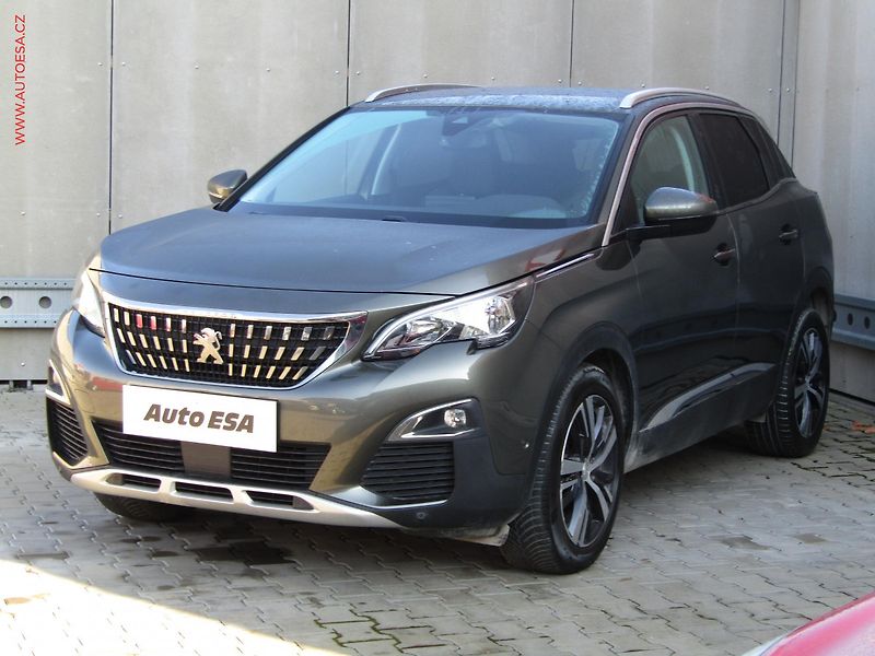 Peugeot 3008 (2019) 1.5 HDi, Allure, TZ - fotka 3 z 21