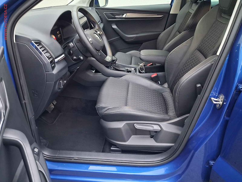 Škoda Karoq (2022) 1.5 TSi, 1.maj,ČR, Style,DSG - fotka 9 z 19