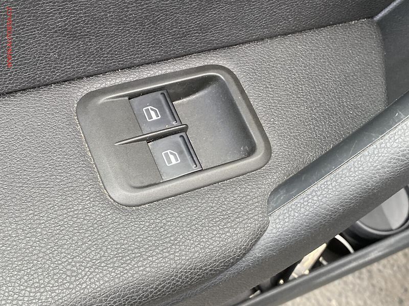Škoda Yeti (2017) 1.2 TSi, Active, +kola - fotka 11 z 16