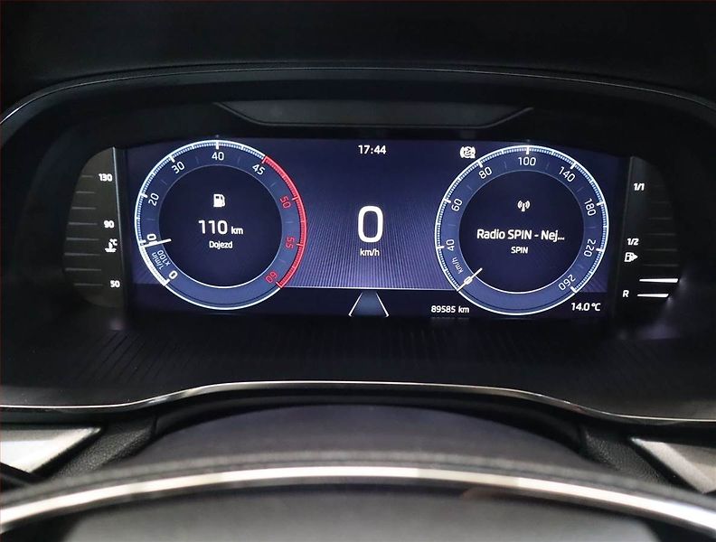 Škoda Octavia (2022) Ambition 2.0 TDI, ČR,1.maj - fotka 11 z 20