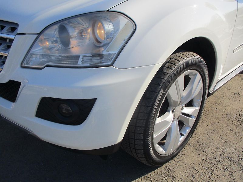 Mercedes-Benz Třídy M ML 350CDi SPORT 4M*NAVI*ALU 20 - fotka 21 z 50