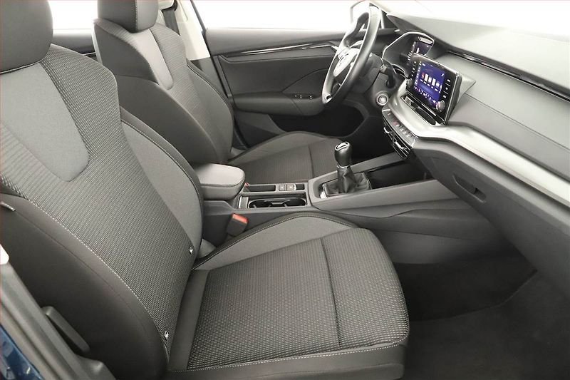 Škoda Octavia (2020) 1.5 TSI, Park. senzory - fotka 7 z 19